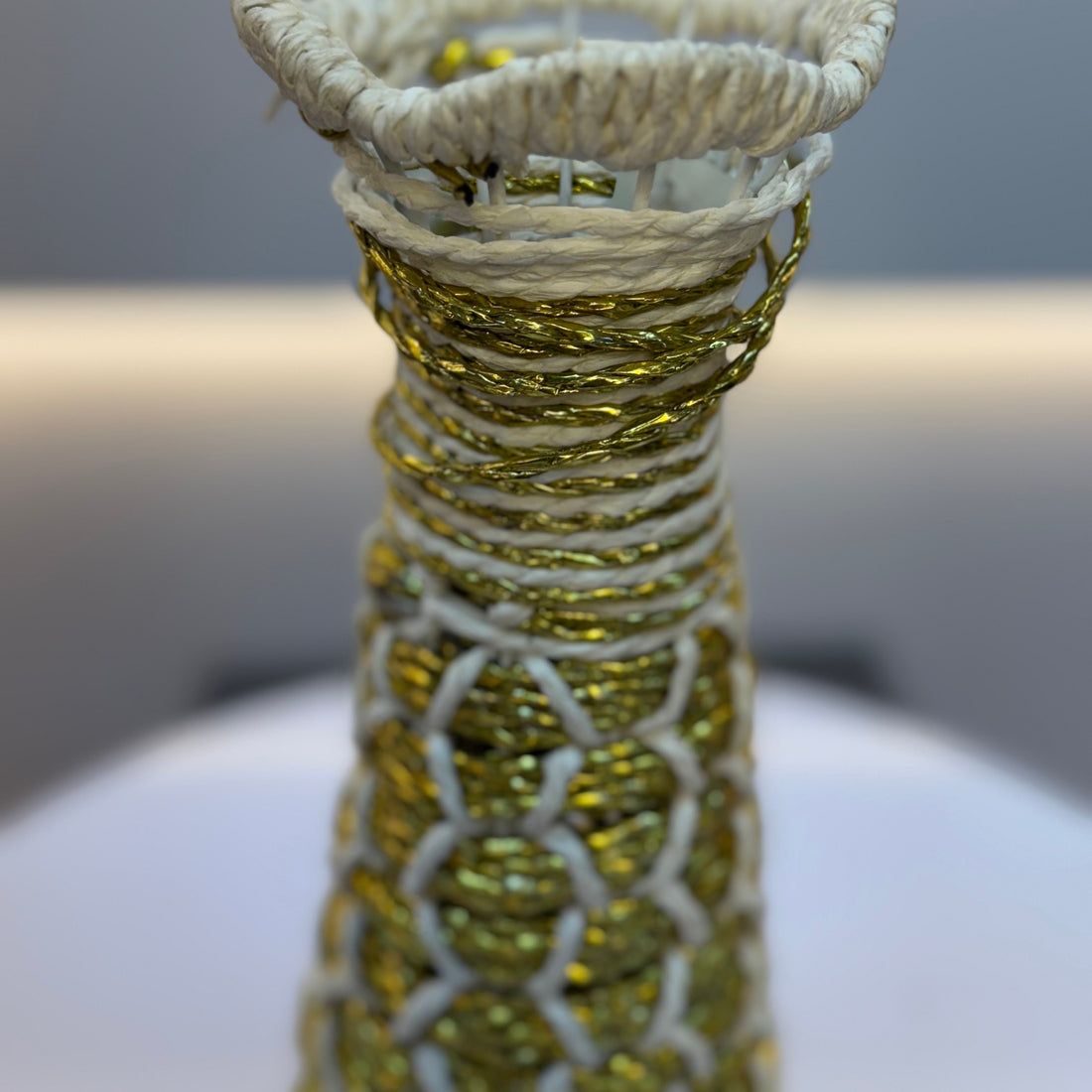 Jute White and Golden strip Pot