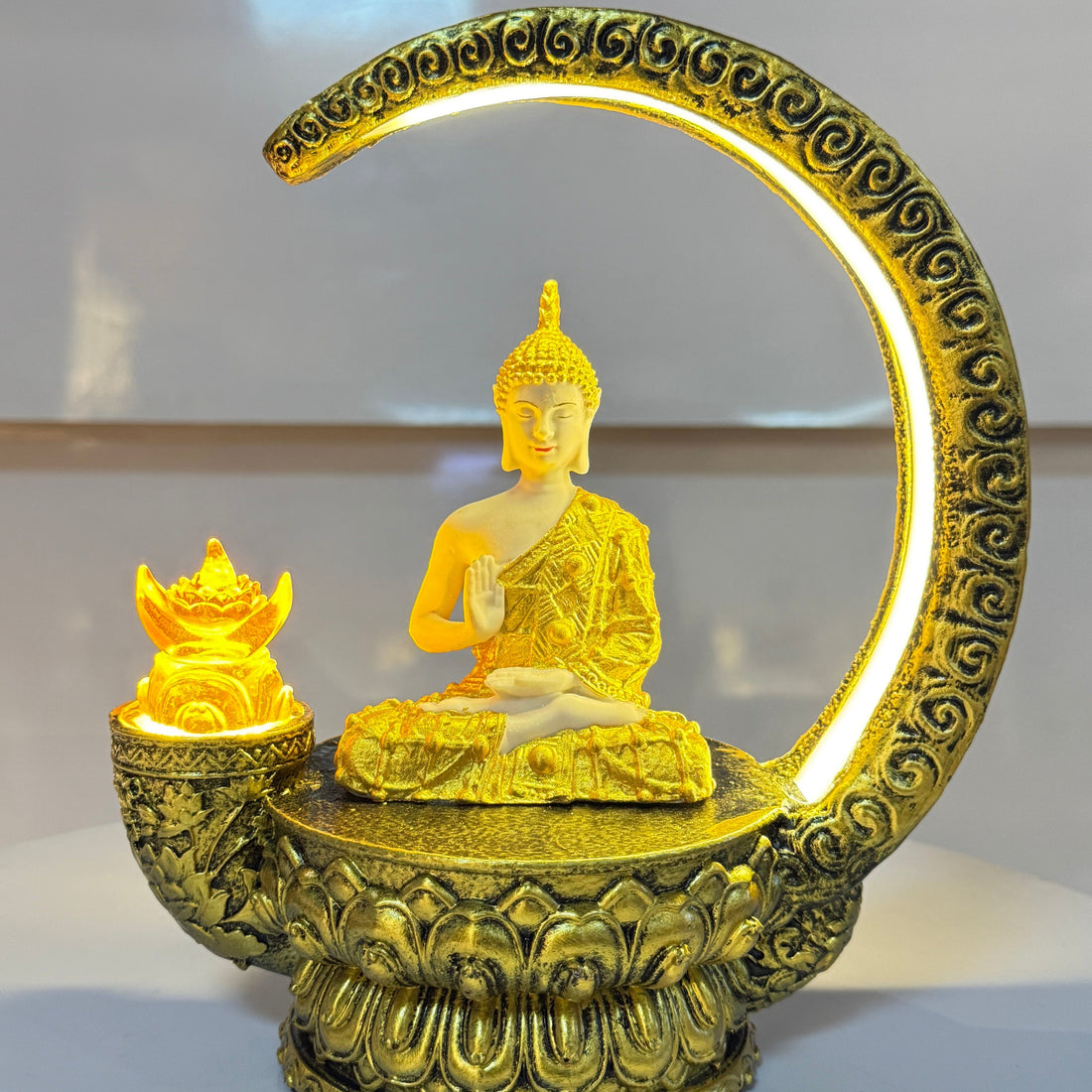 Aura Golden Glow Buddha Lamp