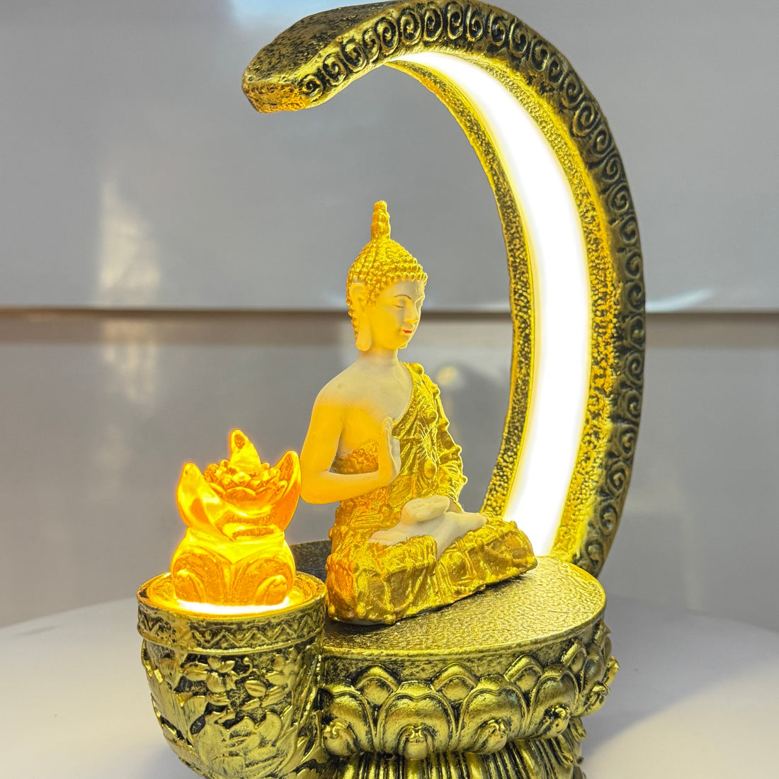 Aura Golden Glow Buddha Lamp