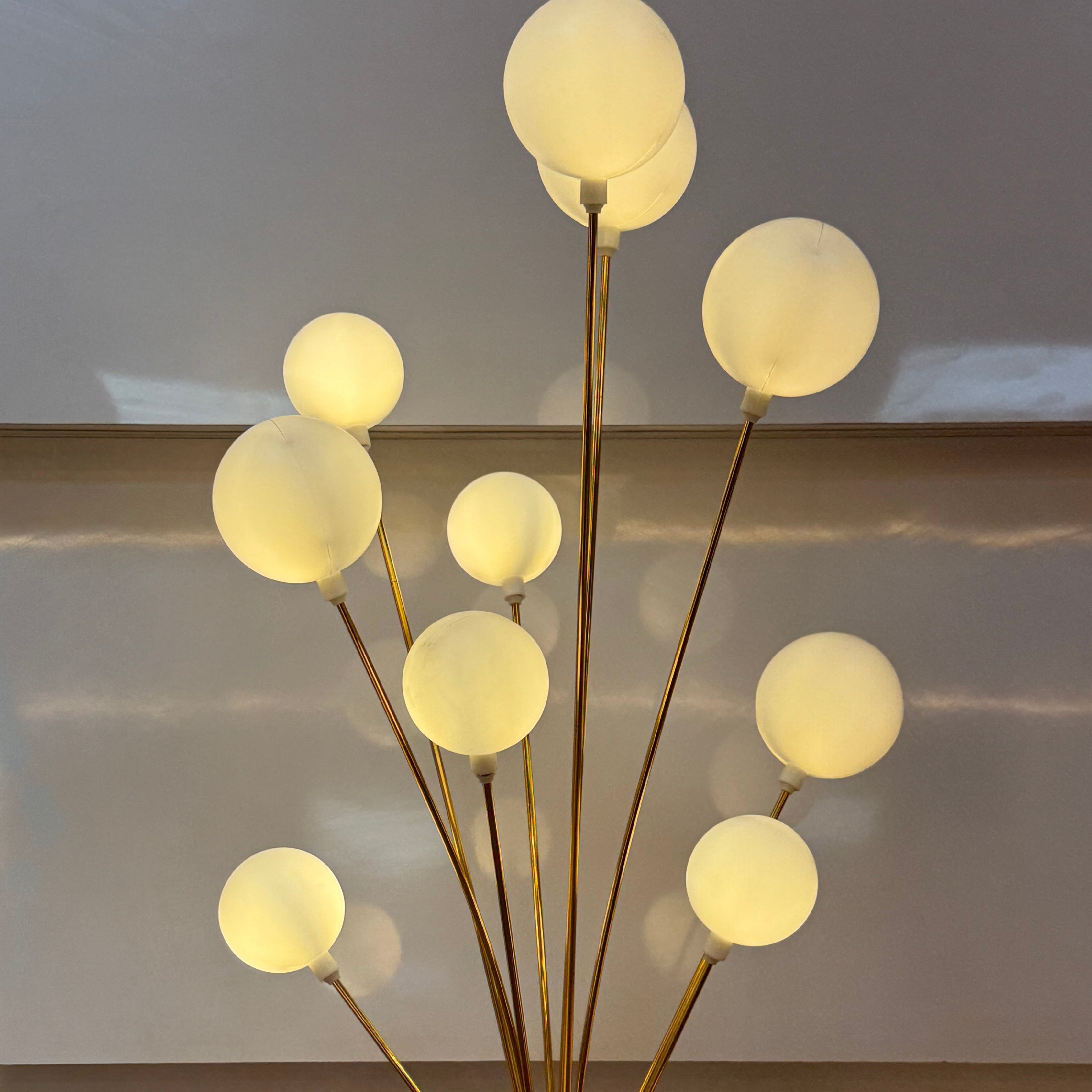 Golden Bloom Floor Lamp