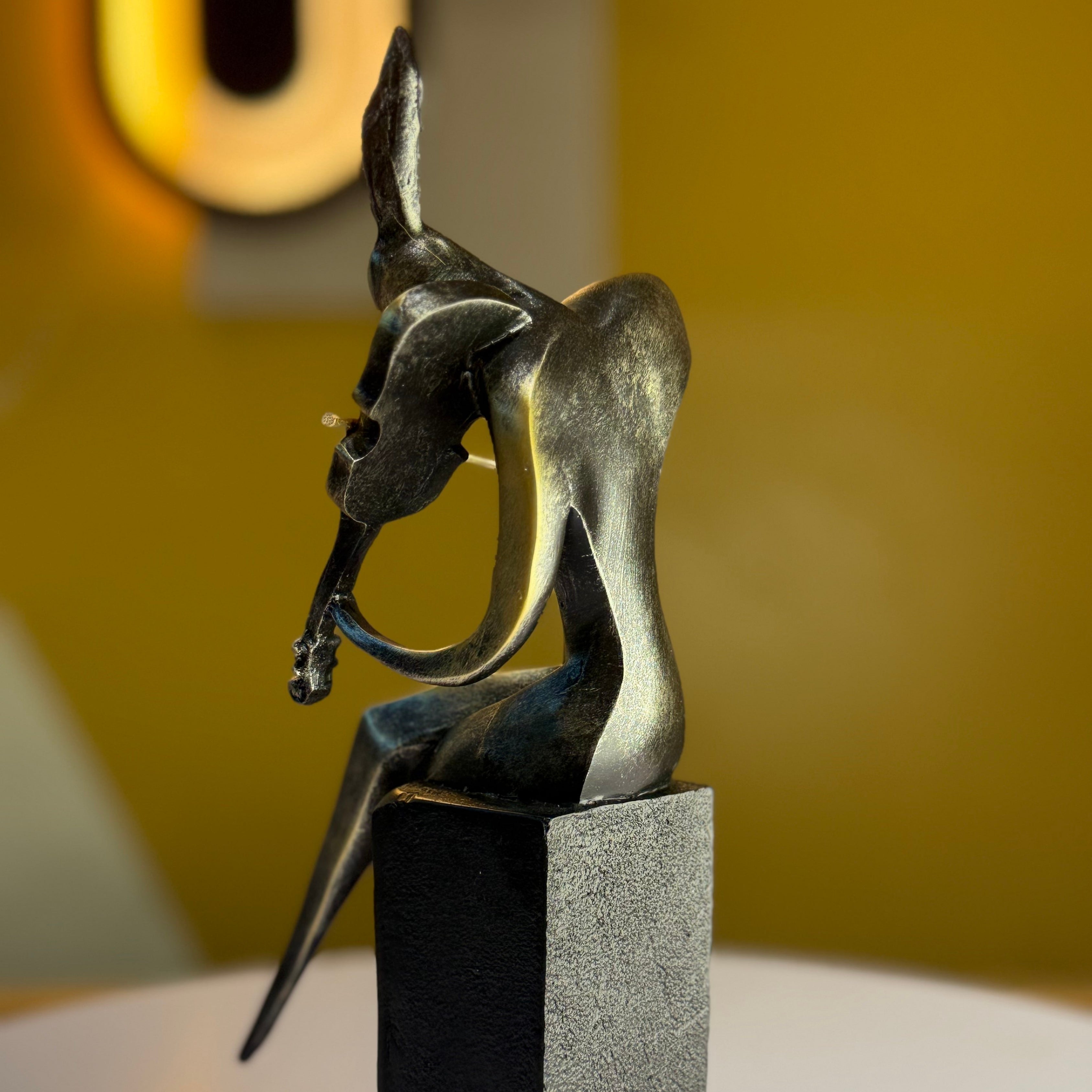 Clay Golden Finish Violin Man