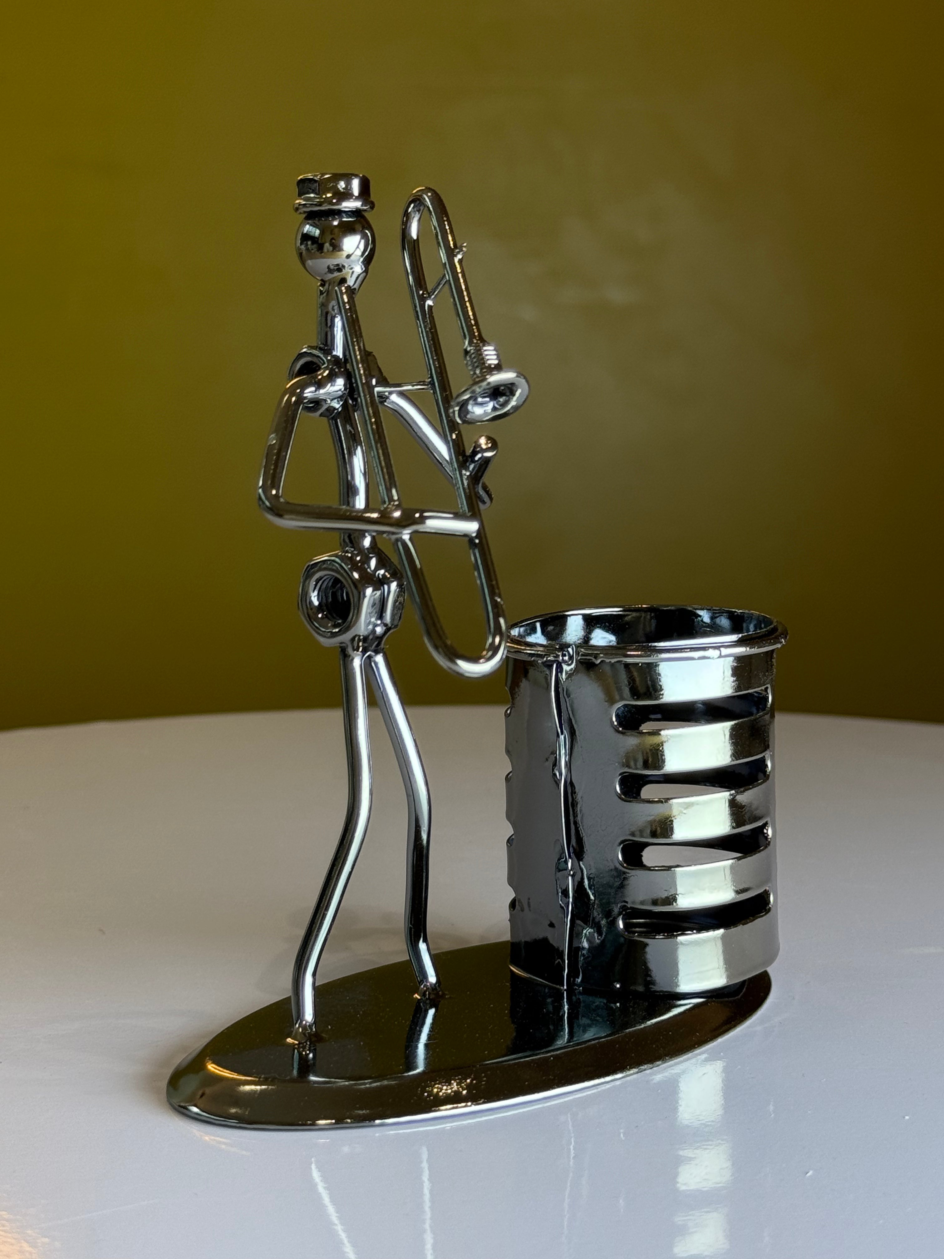 Baaja Metal Pen Stand Holder