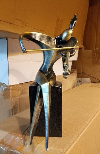 Clay Golden Finish Violin Man